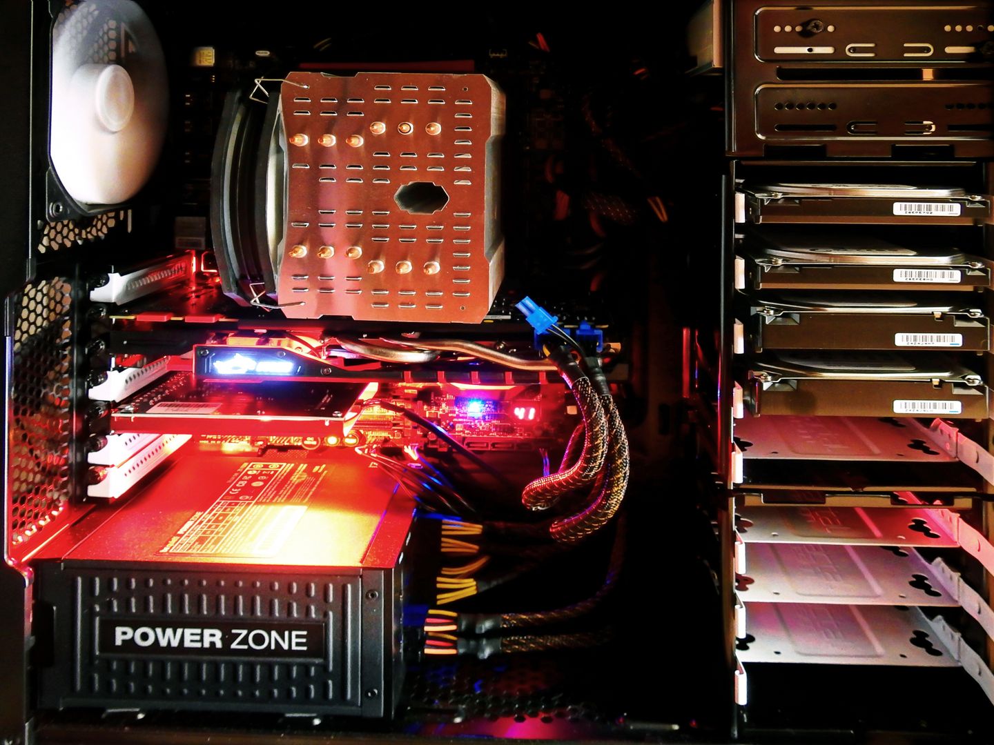 Ryzen 7 9800X3D + RX 9070 XT